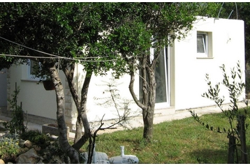 Hrvatska Privát Novalja, Eksterijer